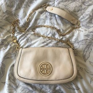 Tory Burch Amanda Chain Logo Clutch Crossbody